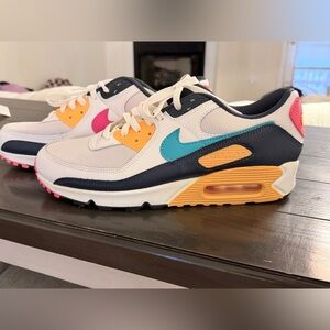 Nike Men’s Air Max sz 11